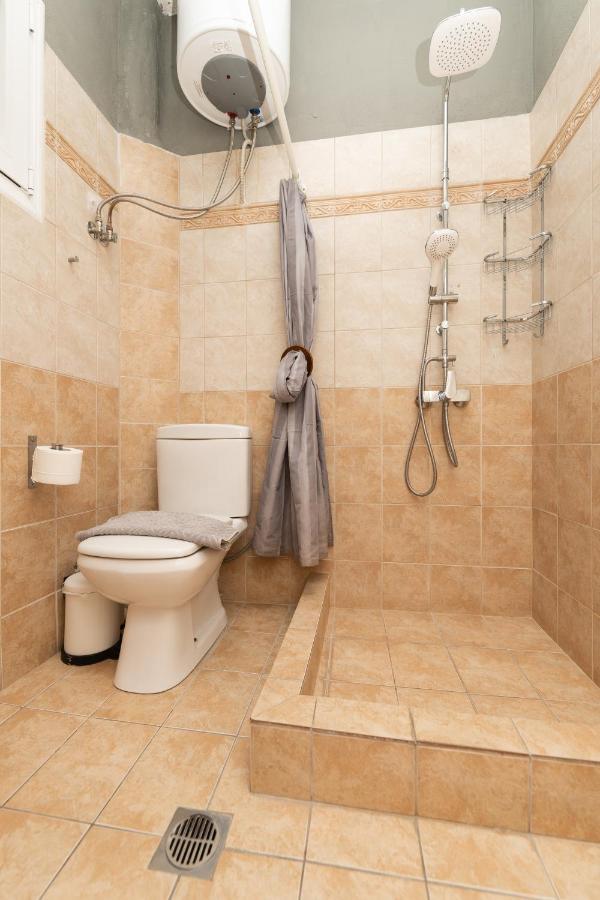 Glykanisos Mini Suites Néa Péramos Bagian luar foto