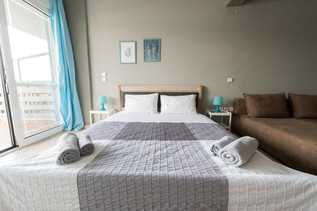 Glykanisos Mini Suites Néa Péramos Bagian luar foto