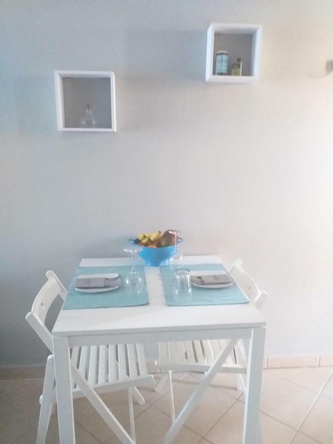 Glykanisos Mini Suites Néa Péramos Bagian luar foto